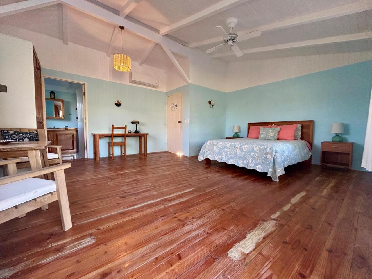 Casa Kubler Acomodação com café da manhã Puerto Ayora  Exterior foto