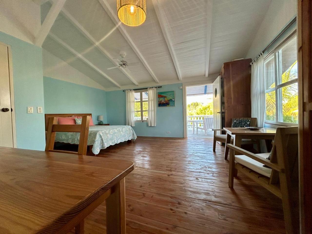 Casa Kubler Acomodação com café da manhã Puerto Ayora  Exterior foto